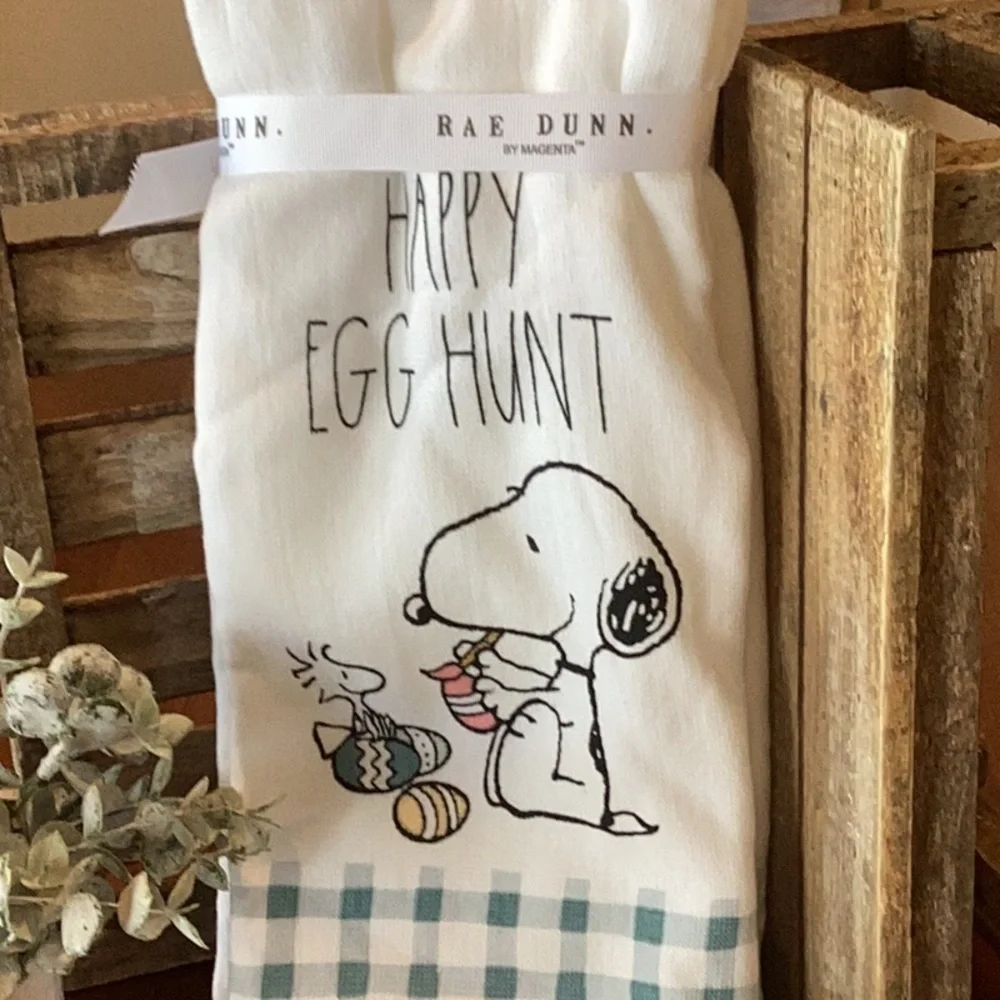 Peanuts x Rae Dunn Happy Egg Hunt Easter KitchenTowels - set of 2